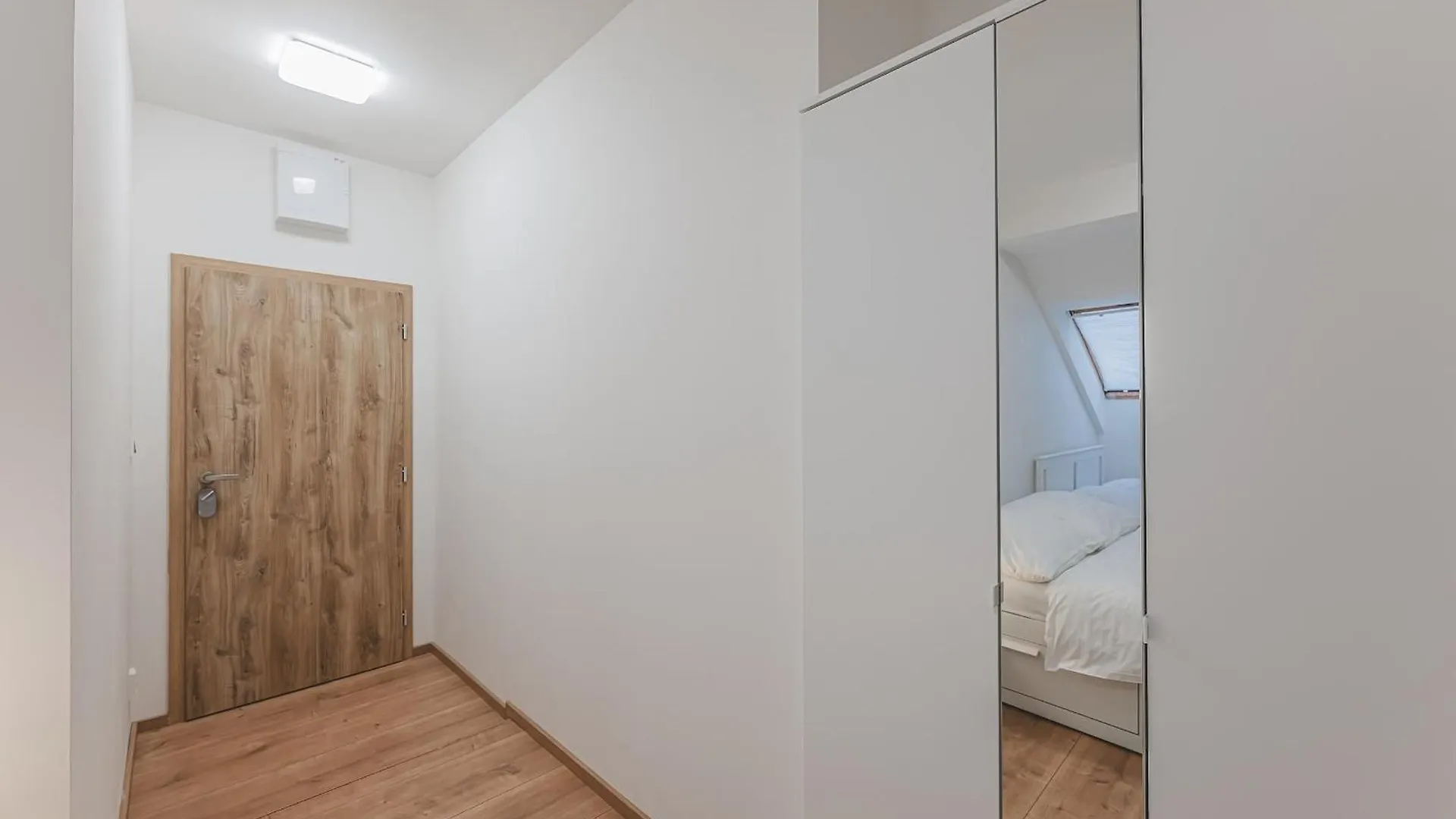 شقة Flat Near Prague Castle Stylish & Prime Location 2