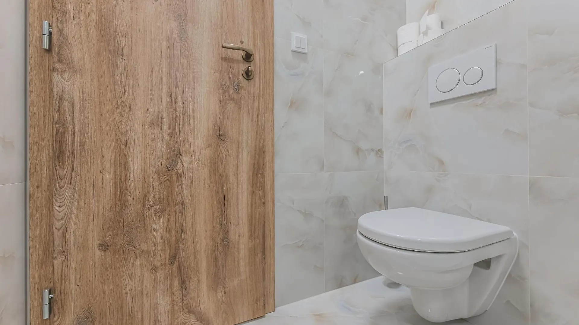 Flat Near Prague Castle Stylish & Prime Location 2 Apartment